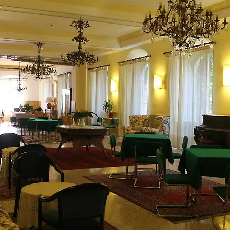 Croce Di Savoia 3* Vallombrosa